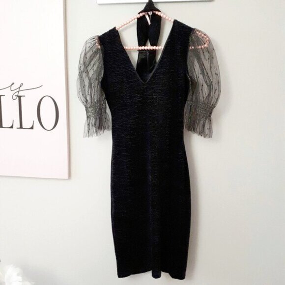 NWOT TFNC black & gold tulle sleeve choker velvet mini dress - Picture 9 of 13